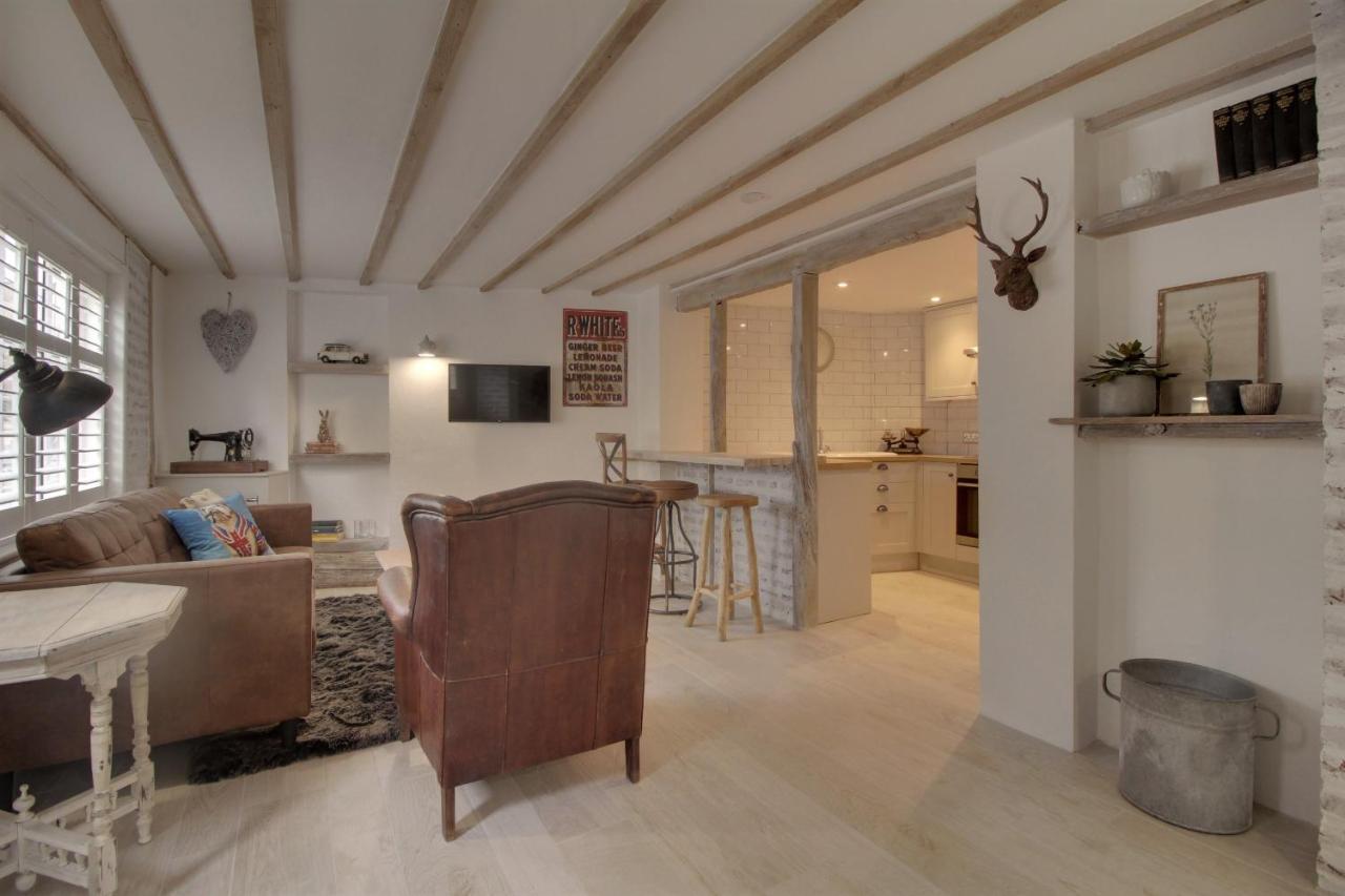Willow Cottage Уестърам Екстериор снимка